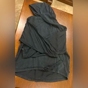 Lululemon light weight jacket